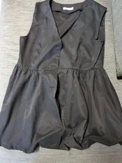 Lax Dan Tia 黒 ベスト　しまむら　L
