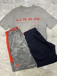 UNDER ARMOUR アンダーアーマー　ハーフパンツ２枚　Tシャツセット