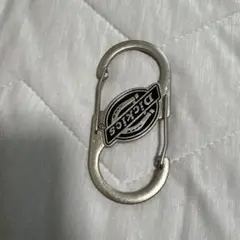Dickies カラビナ型キーホルダー