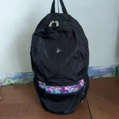 美品ブラックバックパック ハワイアン柄