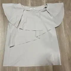 La TOTALITÉ フリル付き半袖トップス ピンクベージュ
