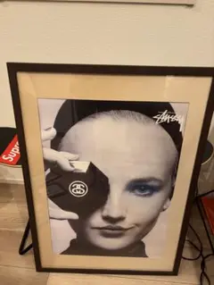 STUSSY カールラガーフェルド追悼記念　非売品ポスター　額付き