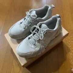 ASICS アシックス GEL-QUANTUM 180 ゲルクォンタム　１８０