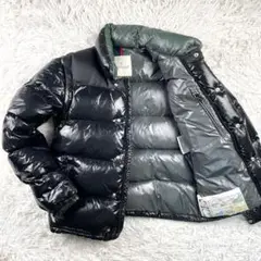 美品✨モンクレール ダウンジャケット 2way Sサイズ コミックタグあり 黒