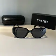 実物は撮影する CHANEL ブラック サングラス
