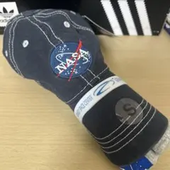 Item thumbnail for item 6d717f20-8403-40ac-9baf-27e8a2393c5c