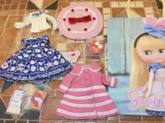 新品⭐️プリンセスシャーリー❣️アウトフィットフルセットおまけ付き♪