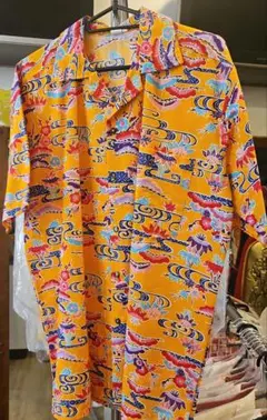 オレンジ 花と雲 アロハシャツ 半袖　かりゆし