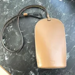 VASIC - VASICピンクスマホショルダーバッグ PETRA/ローザ 探してたのはこんなバッグ！ 【VASIC】 期間限定の新色「Rosa