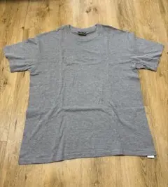 グレー　Tシャツ 【美品】　無地