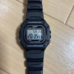 CASIO ILLUMINATOR ブラック デジタル腕時計