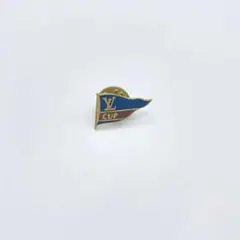 【美品】ルイヴィトンカップ　ラペルピンバッジ　LOUIS VUITTON バッジ
