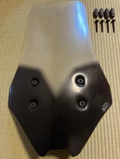 美品　フォルツァmf10 純正　ミドル　スクリーン　ハーフスクリーン　金具あり 美品フォルツァmf10 純正ミドルスクリーンハーフスクリーン金具あり