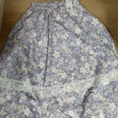 新品 axesfemme サクラ柄フレアスカート ラベンダー フリーサイズ