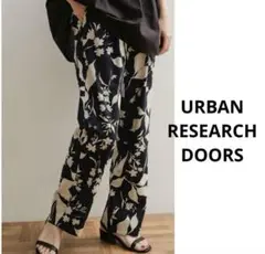URBAN RESEARCH DOORS リネンレーヨンフラワーパンツ