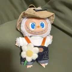 THE MONSTERS FALL IN WILD ぬいぐるみペンダント ラブブ