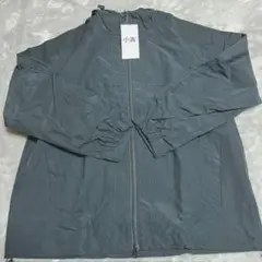 Lサイズ　上着　パーカー　ジャンパー　アウトドア用品　春服　シンプル