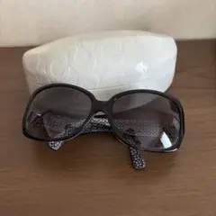Coach サングラス 黒 フレーム