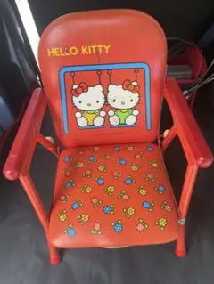 【レトロ★希少】ハローキティ　折りたたみチェア　椅子　イス　2005年　サンリオ レトロ☆希少】ハローキティ 折りたたみチェア 椅子 イス 2005年