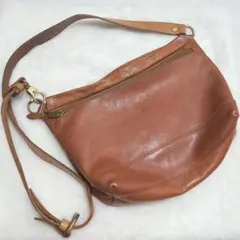 IL BISONTE イルビゾンテ レザー ショルダーバッグ ブラウン