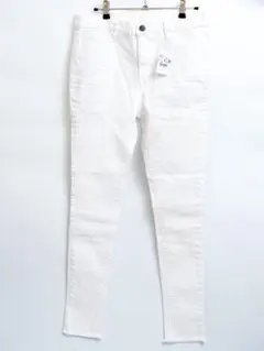 Item thumbnail for item 50af685a-9376-4f53-9bce-30419a1d7de6