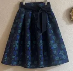 フレアスカート 青の花柄　清楚　上品　フェミニン　リボン