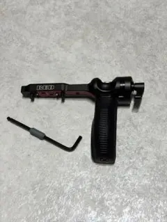 Item thumbnail for item 794f5c01-95ac-4fba-978a-08363a91d778