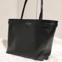 極美品♪ ケイトスペード トートバッグ ビジネス レザー 黒 A4可 仕切り