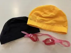 水泳帽2個とピンクゴーグルセット