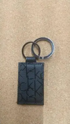 Z10 Calvin Klein ブラック キーリング