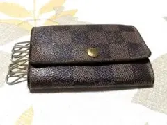 Item thumbnail for item 96bc5caa-df5f-49ae-b66b-7011045f74df