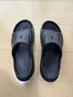 HOKA (ホカ オネオネ) U ORA RECOVERY SLIDE 3