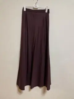 emmi ロングスカート　フレイID ドゥーズィーエム