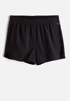 H&M DryMove スポーツショートパンツ