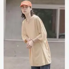 バスクマゼンタ　Tシャツ　ベージュ