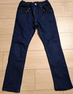 Item thumbnail for item 9f4a9591-7a4e-45f7-9a4b-553334fa434b