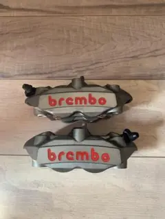brembo m4 モノブロック　キャリパー　108mmピッチ