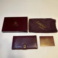 【美品・付属品完備】Launer London 二つ折り財布 高級レザー LAUNER LONDON ロウナーロンドン レディース 二つ折り 財布