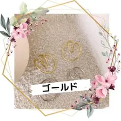 大人気!イヤーカフ ゴールド 立体感がかわいい