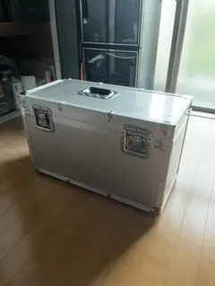 ジュラルミン　シルバーケース