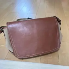 【美品・レア】土屋鞄製造所 / ツチヤカバン ・レザー・A4収納可