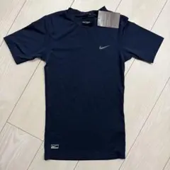 【新品未使用】NIKE Tシャツ　トレーニングウェア