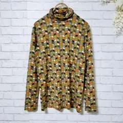 【美品】UNIQLO ユニクロ 長袖カットソー ヒートテック 総柄 Mサイズ