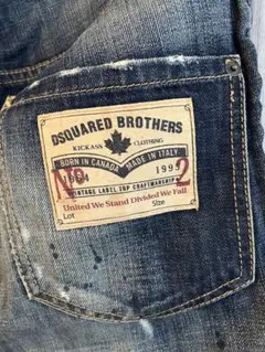 DSQUARED BROTHERS ダークブルーデニム