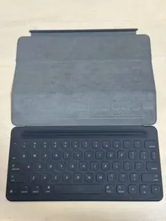 純正 Apple 9.7インチiPad Pro用 スマートキーボード A1772