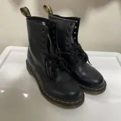 Dr.Martens 8ホール
