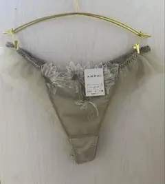アンフィ　ソングショーツ