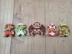 任天堂　8ビットキャラクターコレクションセット