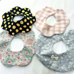 フリルスタイ&まんまるスタイ♡４枚セット♡もくもくスタイ♡花柄スタイ