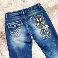 Item thumbnail for item 185b6e60-e456-4f7b-834a-2e07c09fdbc8